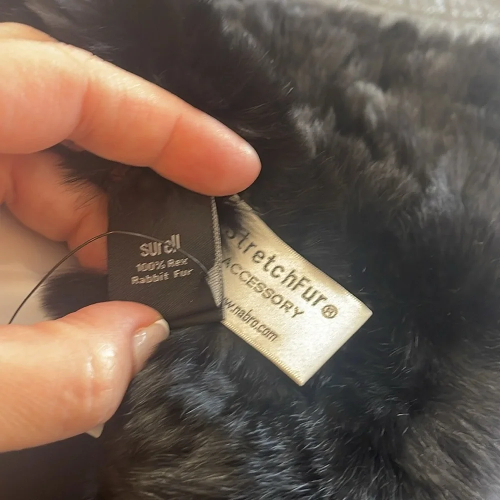 Surell Black Rex Rabbit Fur - StretchFur Infinity Loop Scarf - Picture 4 of 7